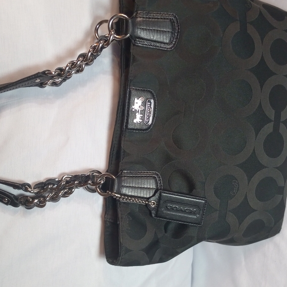 Coach Bag - Picture 2 of 7